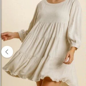 Umgee NWOT oatmeal tiered dress